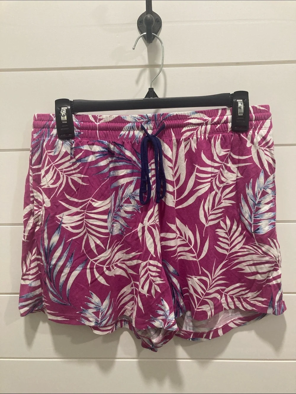 Joyspun Purple, Tropical Leaf Print Knit Sleep Shorts- Sz M 8-10-GUC-Pockets